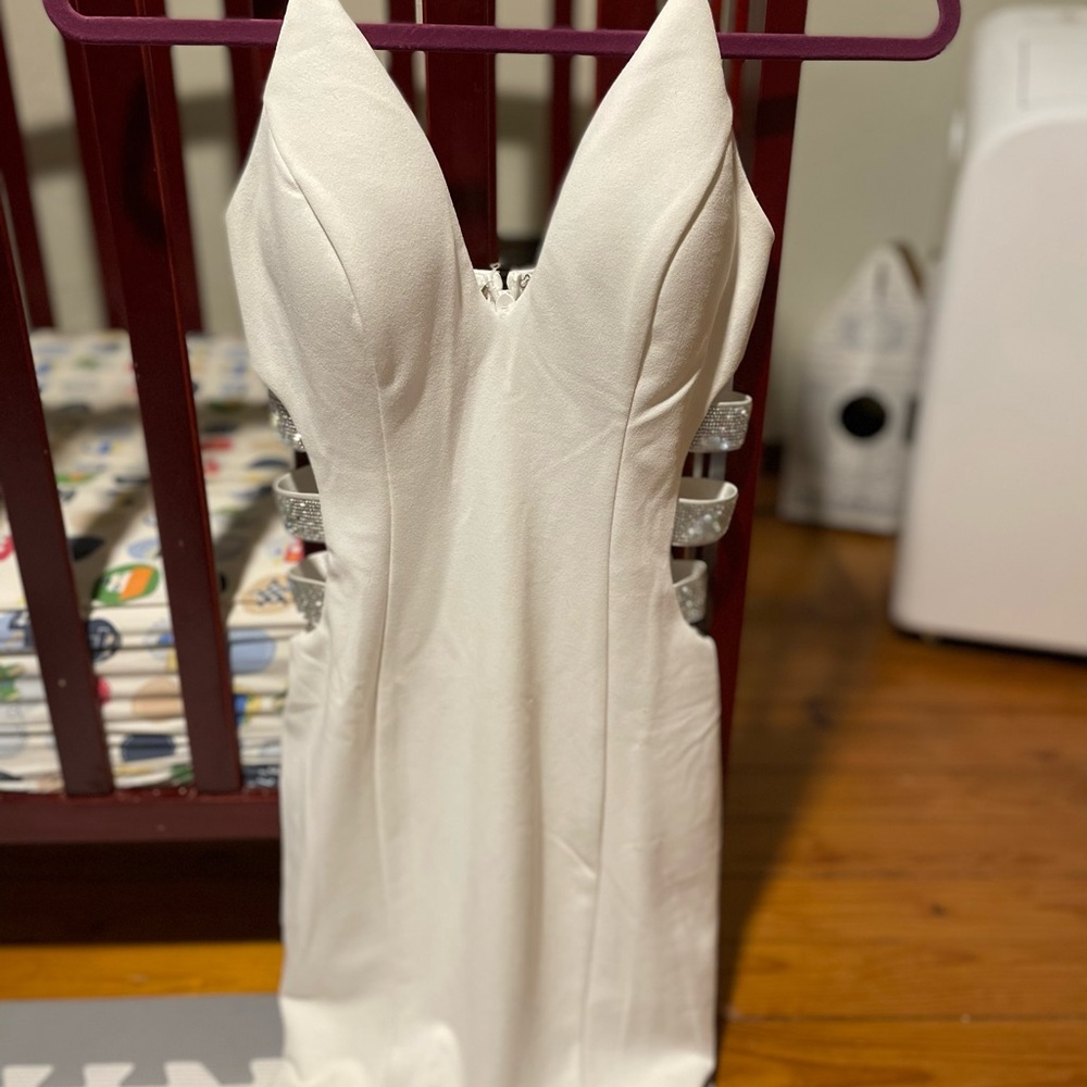 Windsor White Dress